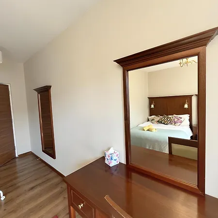 Nore River House Pensionat 4*