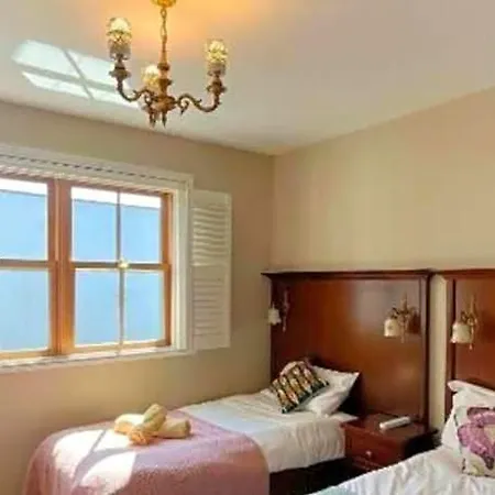 Nore River House 4* كيلكيني