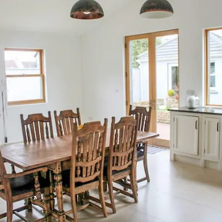 The Nore River House Гостевой дом Килкенни