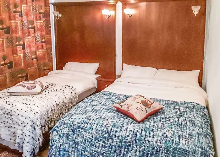 The Nore River House Affittacamere